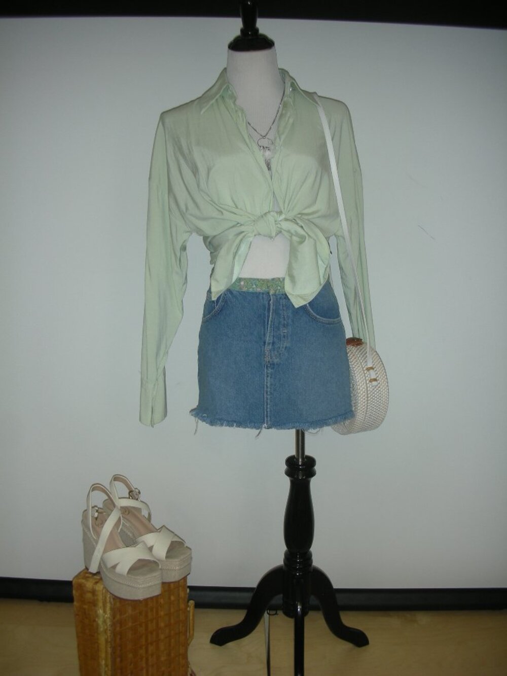 Free People We The Free Georgia Denim Mini Skirt 26 Boho‎ Festival